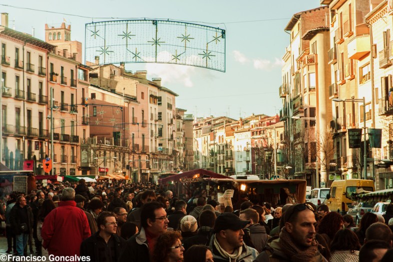 Mucha gente! / Lots of people!