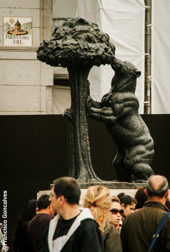 El Oso y el Madroño