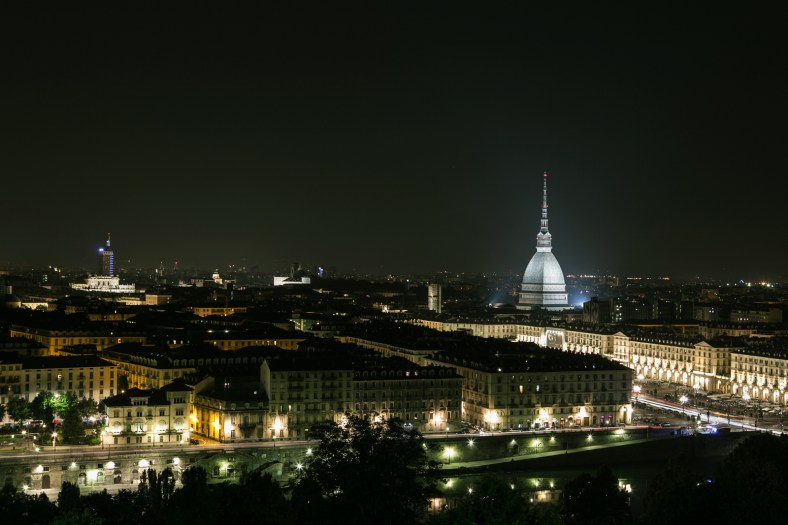 Vista nocturna desde el Monte dei Capuccini