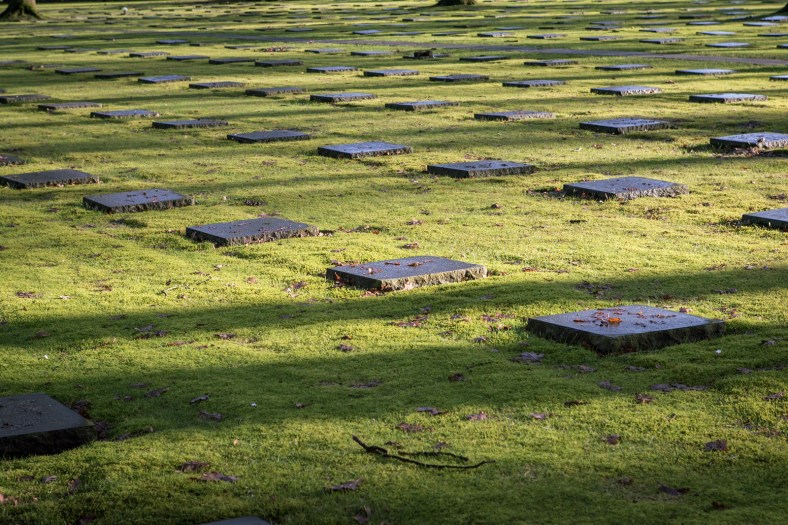 En Vladslo están enterrados 25.644 soldados alemanes