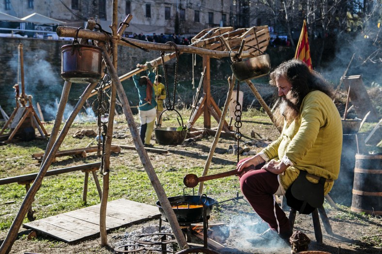 Preparando el potaje 
