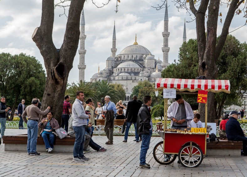 Vendedor de maíz en Sultanahmet