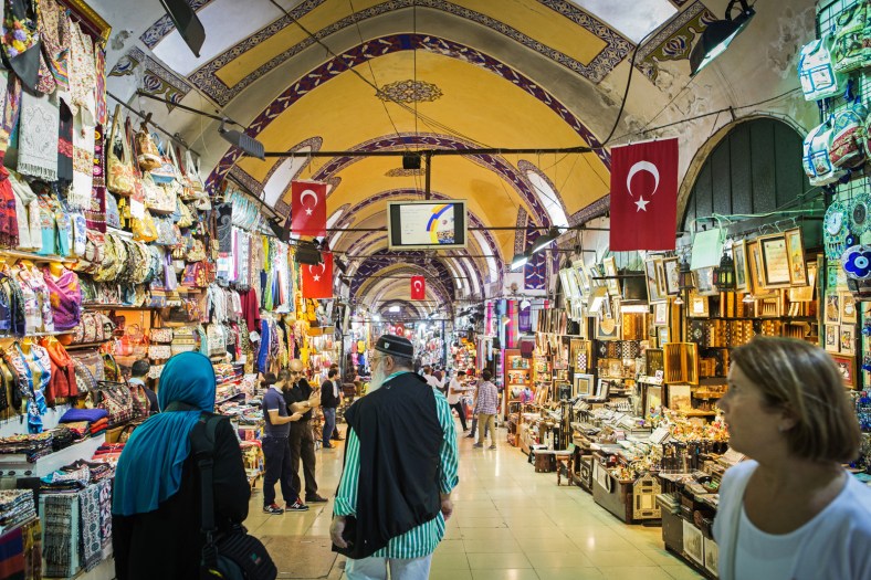 Bolsos y prendas de piel