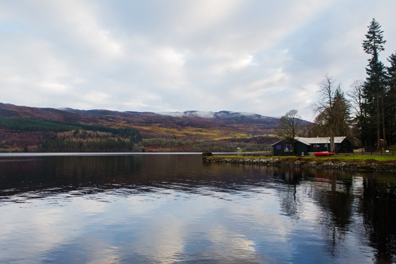 Una casa con una vista privilegiada del Lago Ness.